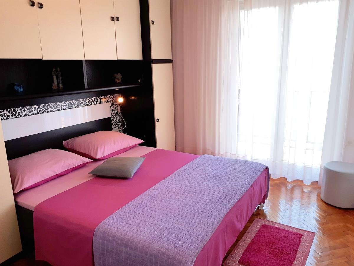 Apartments Ema Crikvenica Kültér fotó